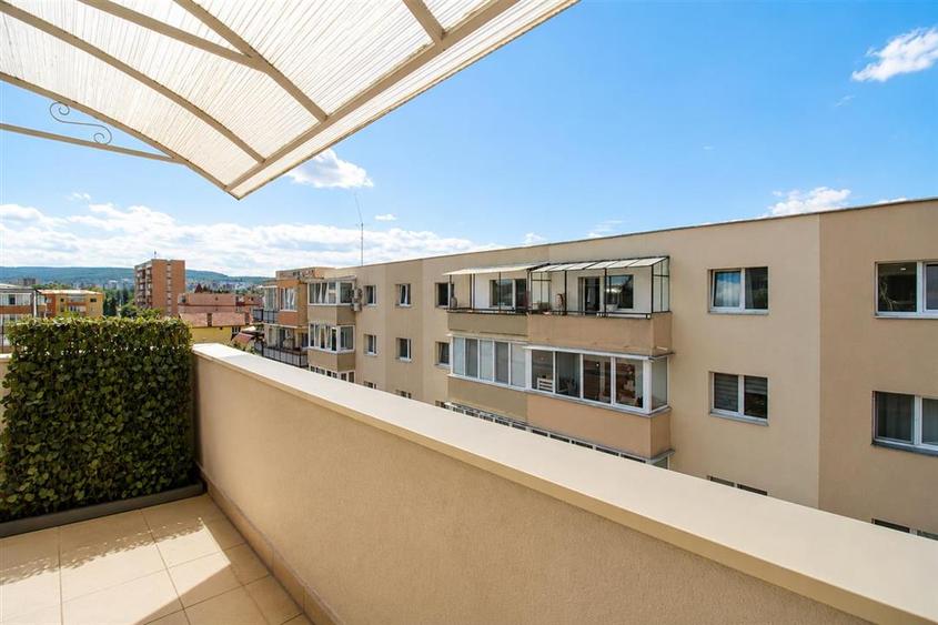 Apartament cu 3 camere decomandat în Grigorescu