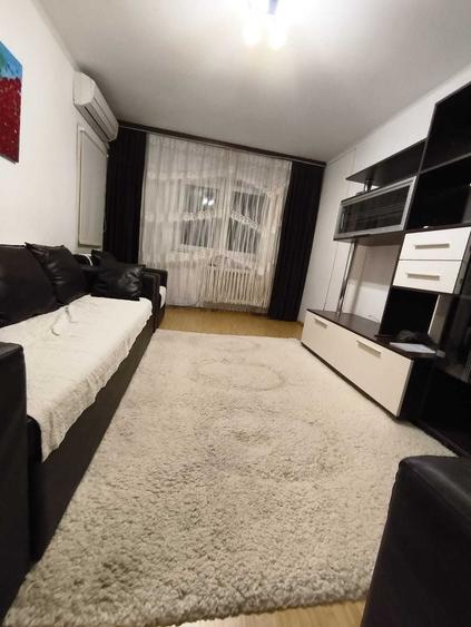 Apartament cu 2 camere decomandat în Păcurari
