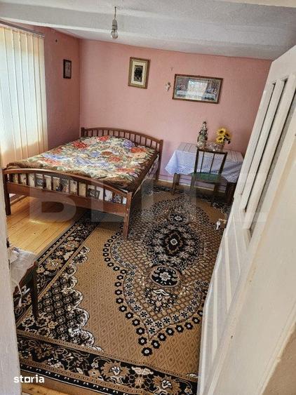 Casă cu 5 camere cu Teren 500 Mp în Vadu Moților