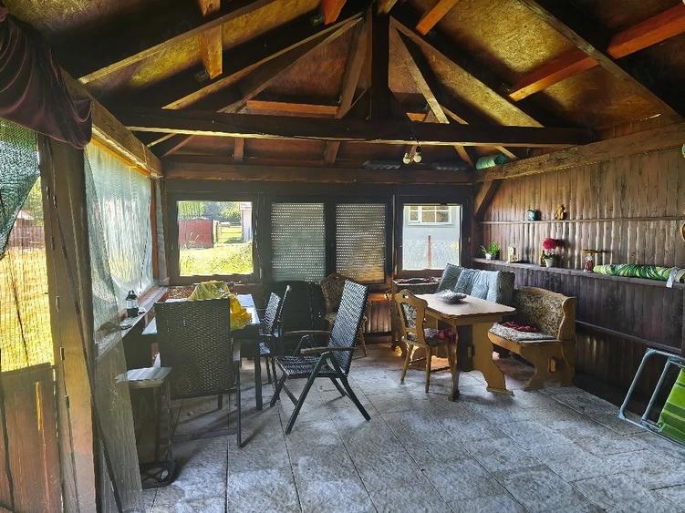 Teren de 936 mp, în Sadu