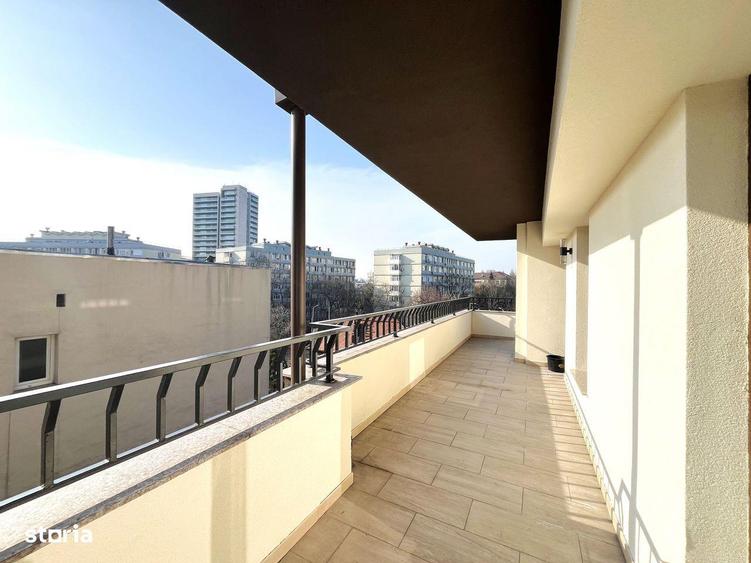 Apartament cu 4 camere în Arcul de Triumf