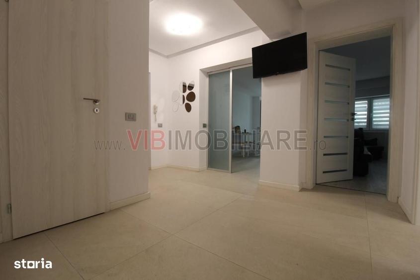Apartament cu 3 camere decomandat în Decebal