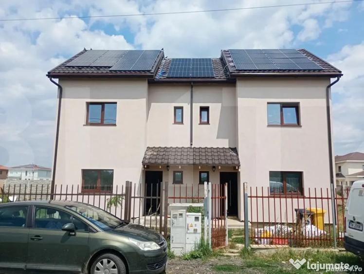 Casă cu 3 camere cu Teren 200 Mp în Rudicica