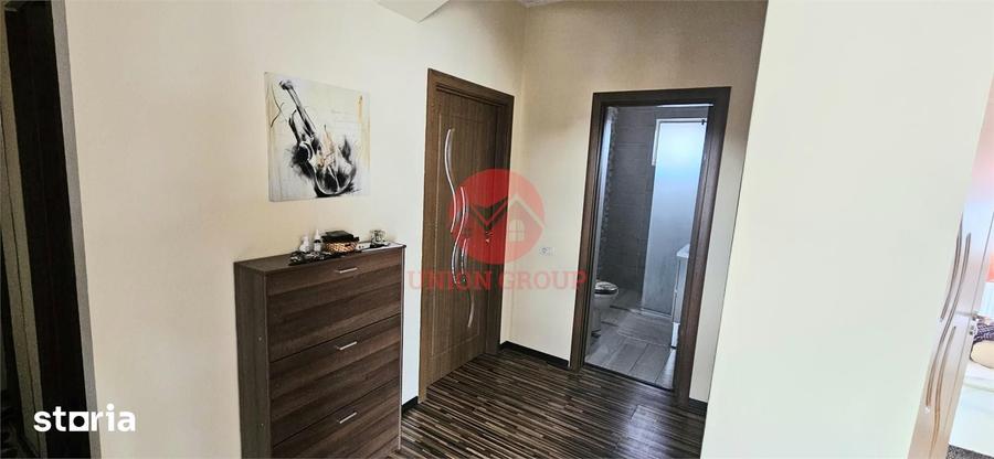 Apartament cu 4 camere în Năvodari