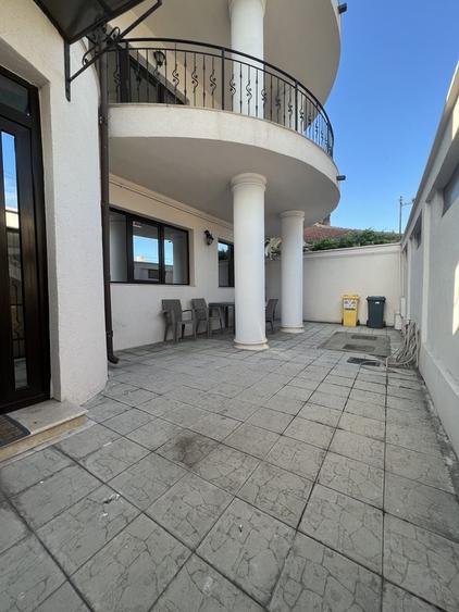 Casă cu 4 camere cu Teren 200 Mp în Universitate