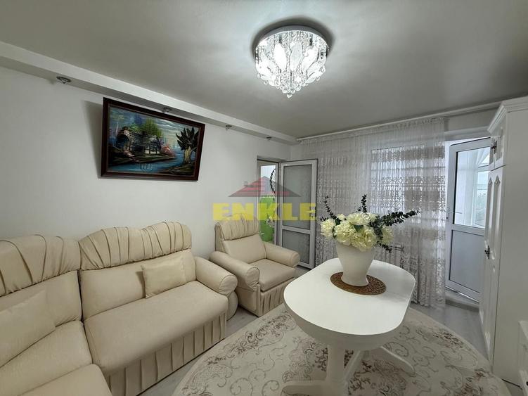 Apartament cu 2 camere decomandat în Central