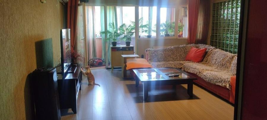 Apartament cu 2 camere decomandat în Valea Oltului