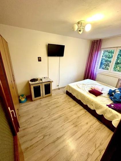 Apartament cu 2 camere decomandat în George Enescu