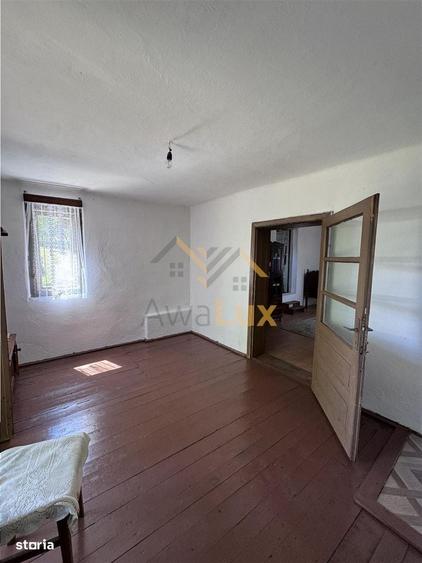 Casă cu 3 camere în Săcălășeni