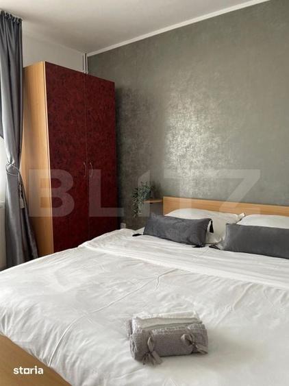 Casă cu 7 camere cu Teren 250 Mp în Central