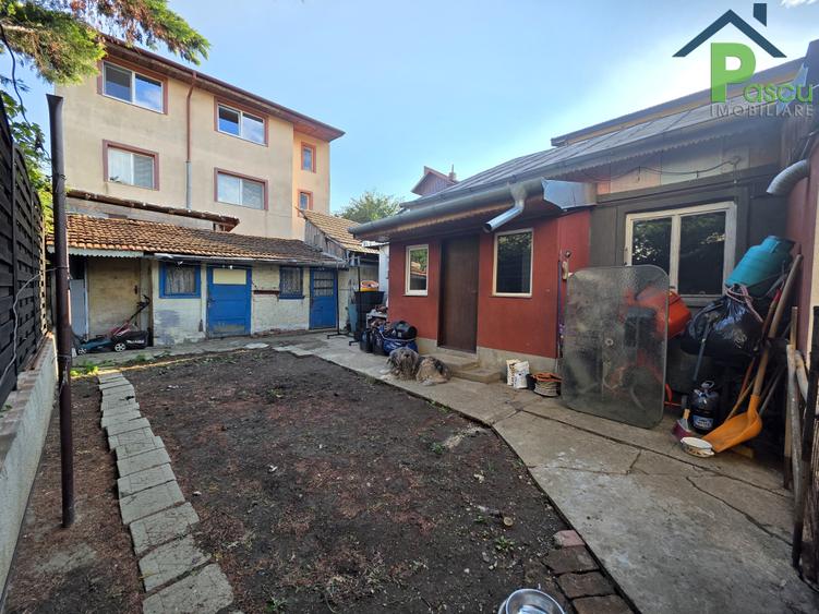 Casă cu 3 camere cu Canalizare în Brâncoveanu