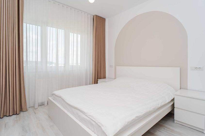 Apartament cu 2 camere decomandat, mobilat în Podu Roș