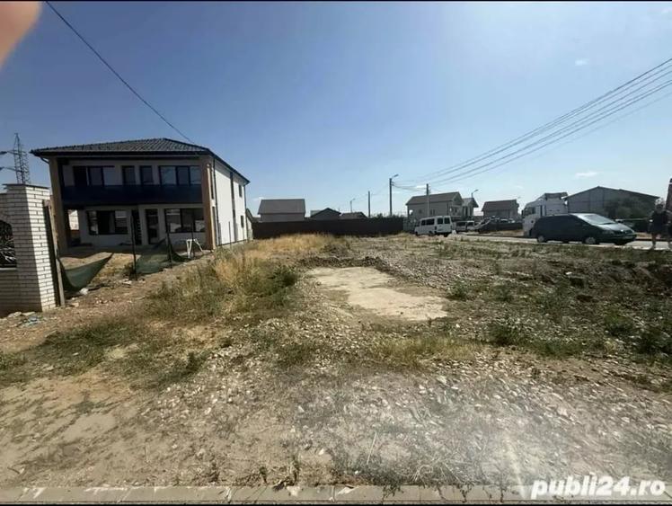 Teren de 500 mp, în Central