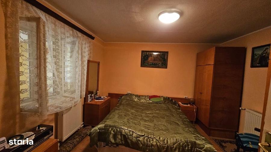 Casă cu 4 camere în Țiglina 3