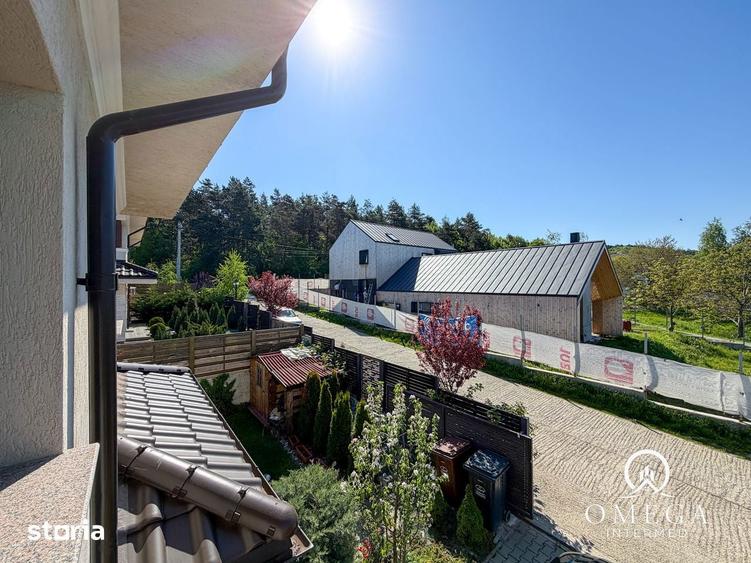 Casă cu 5 camere cu Teren 300 Mp în Bucium