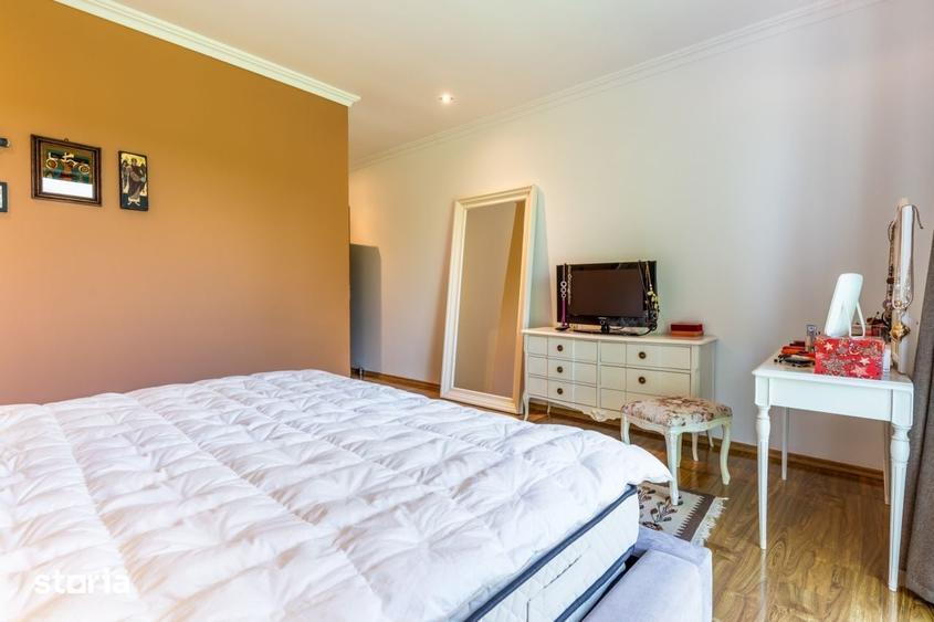 Casă cu 3 camere cu Teren 570 Mp în Florești