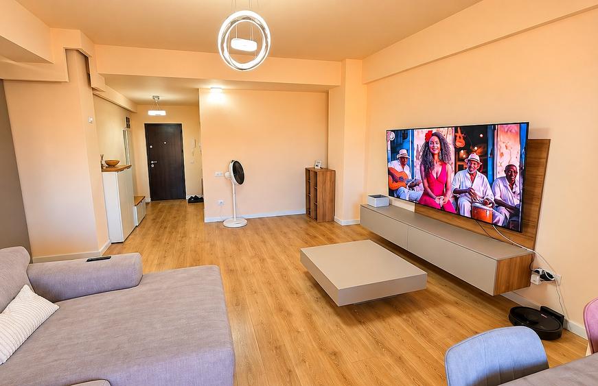 Apartament cu 3 camere decomandat, mobilat în Sisești
