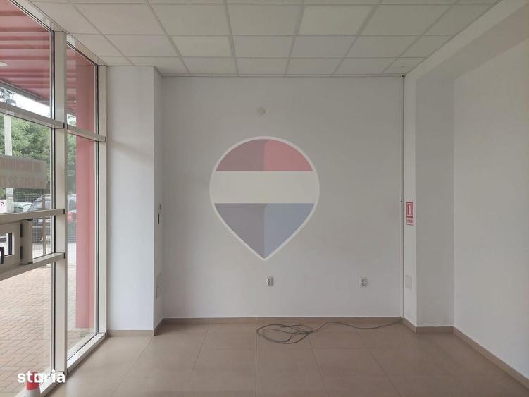 Spațiu comercial, de 84 mp, în Central