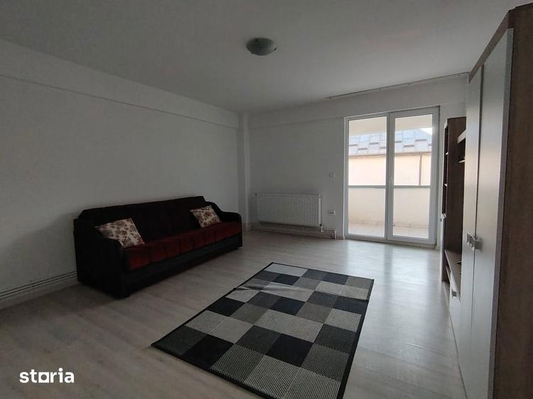 Apartament cu 2 camere decomandat în Rediu