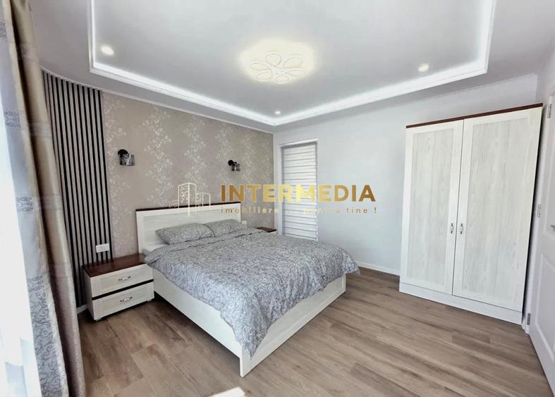 Apartament cu 3 camere decomandat, mobilat în Central