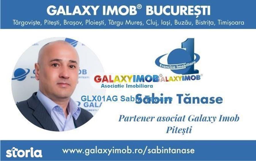 Apartament cu 3 camere decomandat, mobilat în Calea București