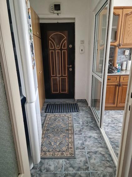 Apartament cu 2 camere semidecomandat în Gară