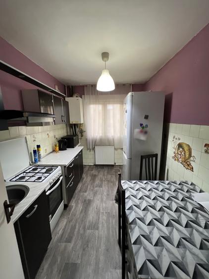 Apartament cu 2 camere decomandat în Mărăști