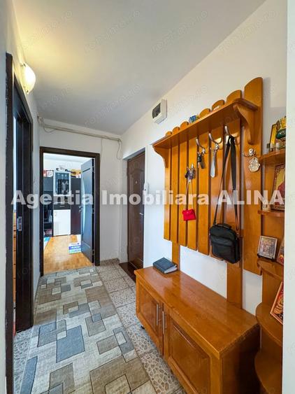 Apartament cu 2 camere decomandat în Decebal