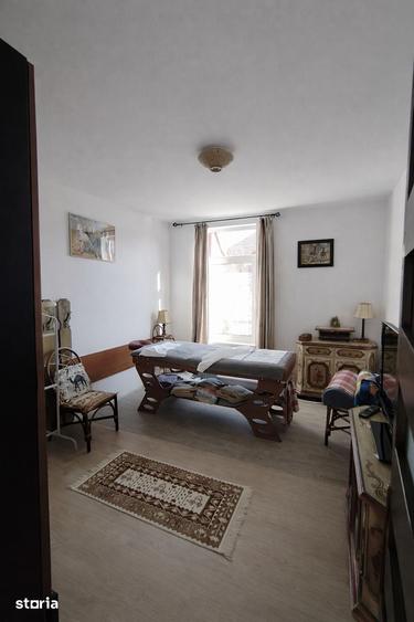 Casă cu 4 camere cu Teren 496 Mp în Gheorgheni