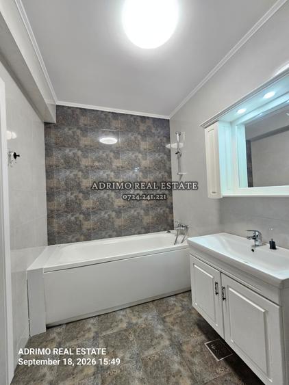 Apartament cu 3 camere semidecomandat în Gara