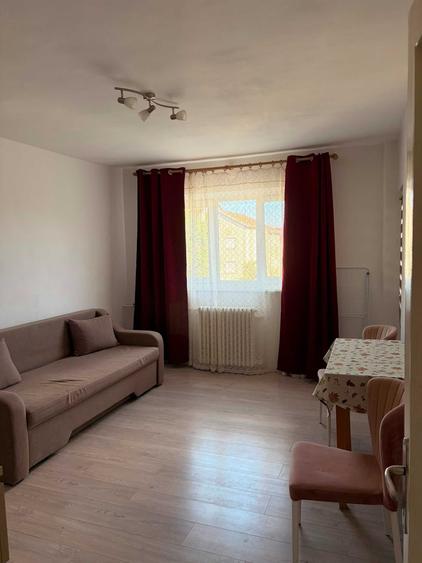 Proprietar, inchiriez apartament 1 camera recent renovat, cartierul Iosia - 1