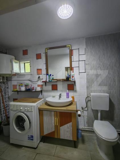 Casă individuală cu 3 camere cu Canalizare în Bădeni