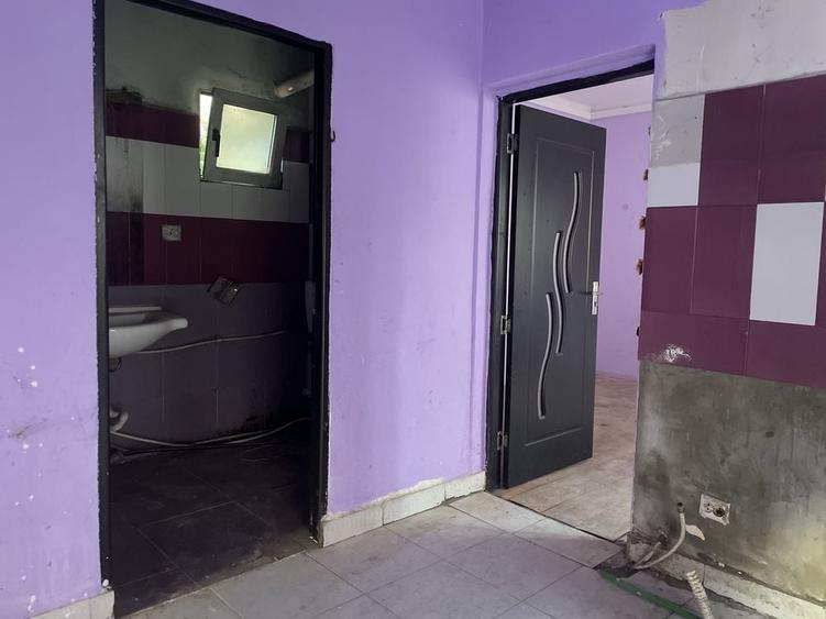 Casă cu 4 camere în Turnișor