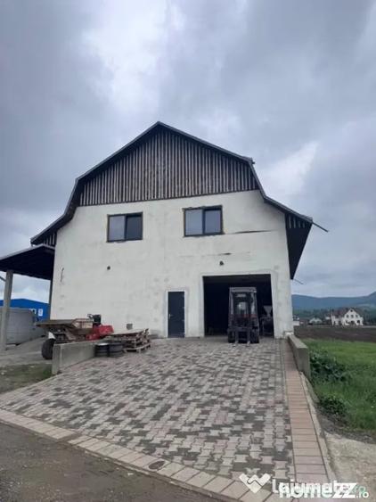 Spațiu comercial, de 240 mp, în Vicovu de Sus