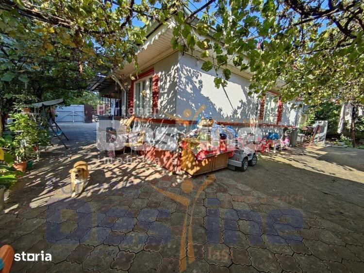 Casă cu 3 camere cu Canalizare în Păcurari