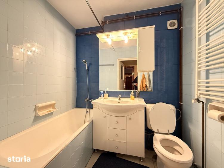 Apartament cu 3 camere semidecomandat în Olimpia-Stadion