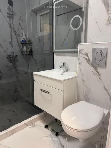 Apartament cu 3 camere decomandat, mobilat în Banu Manta