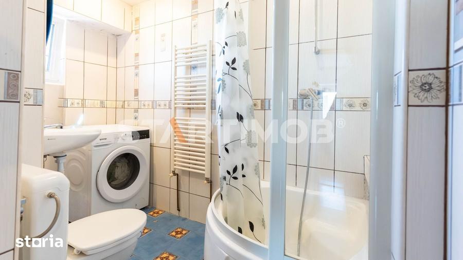 Apartament cu 4 camere decomandat în Bartolomeu