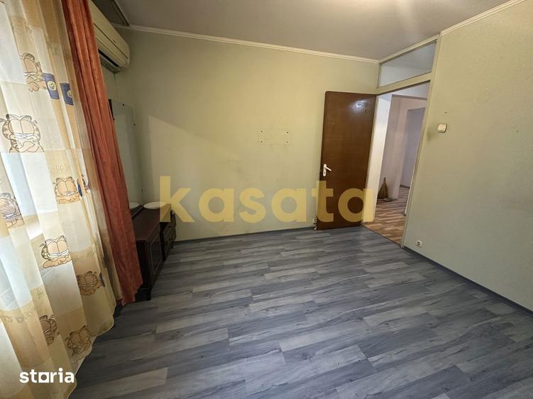 Apartament cu 4 camere în Militari