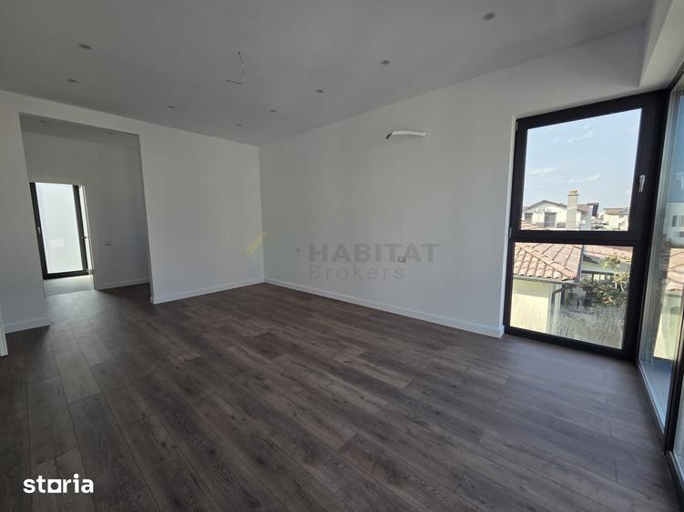 Casă cu 5 camere cu Teren 300 Mp în Tineretului