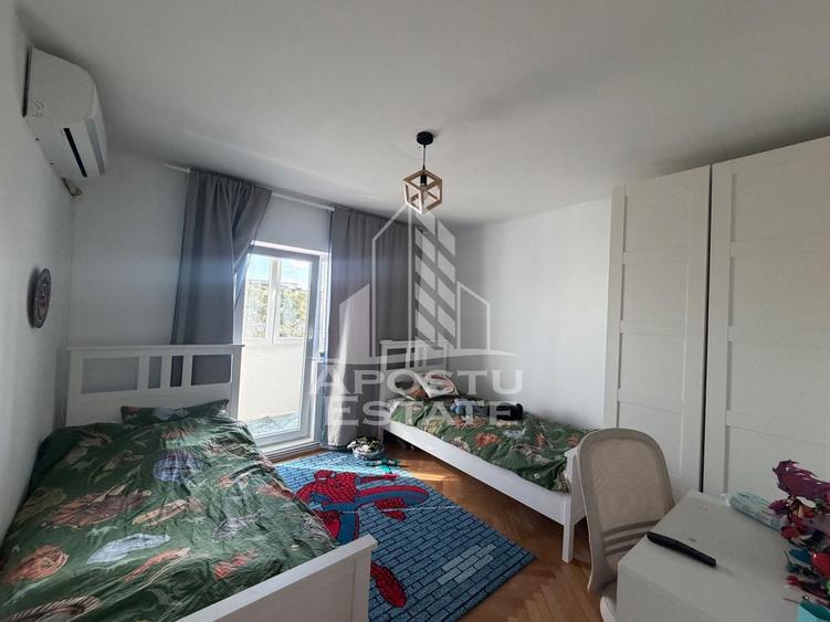 Apartament cu 2 camere decomandat, mobilat în Bucovina