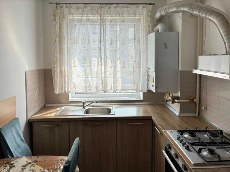 Doua camere luminos cu parcare si boxa deal pentru locuire sau investitie - 2