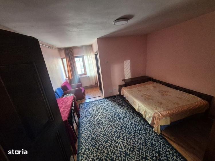 Garsonieră în 9 Mai