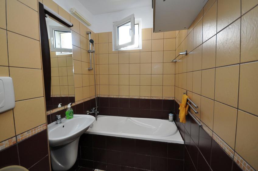 Apartament cu 2 camere în Drumul Taberei