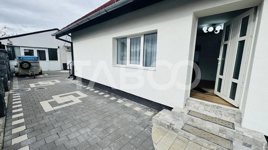 Casă cu 7 camere cu Teren 810 Mp în Central