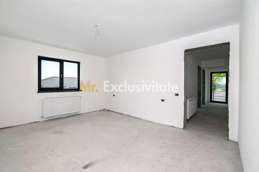 Casă cu Teren 663 Mp în Argeșelu