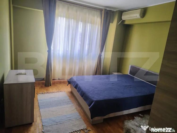 Apartament cu 3 camere decomandat în Ultimul leu