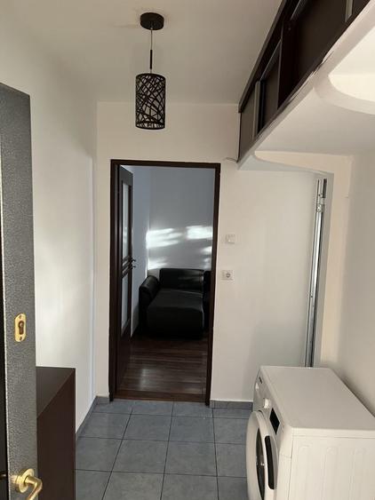Apartament cu 2 camere în Craiovei