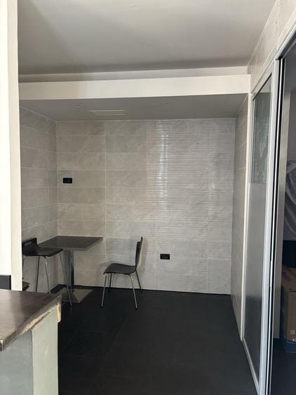 Spațiu comercial, de 80 mp, în Central