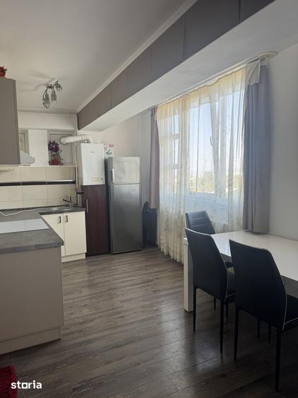 Apartament cu 3 camere în IAR